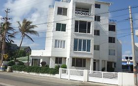Edificio Sarie Bay